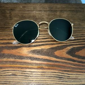 Women's Ray-Ban Sunglasses